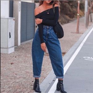 ZARA Slouchy Jeans - Medium Wash